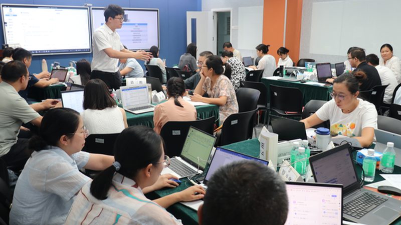 二级建造师案例题答题技巧：规范与策略